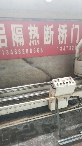 恒信门窗厂