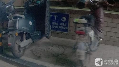 特斯拉超级充电站(石家庄海悦天地)