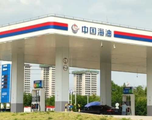 中国海油灵寿浩拓LNG加油加气站