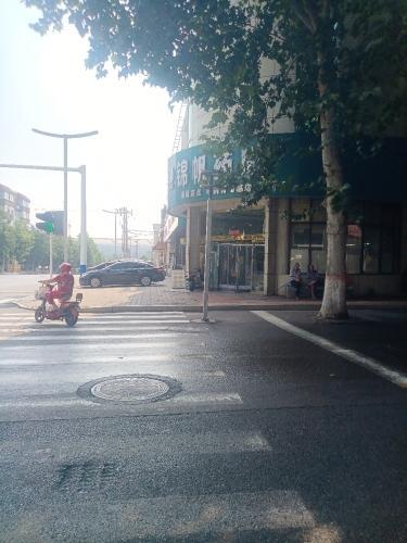 锦慕大药房(南纬路店)