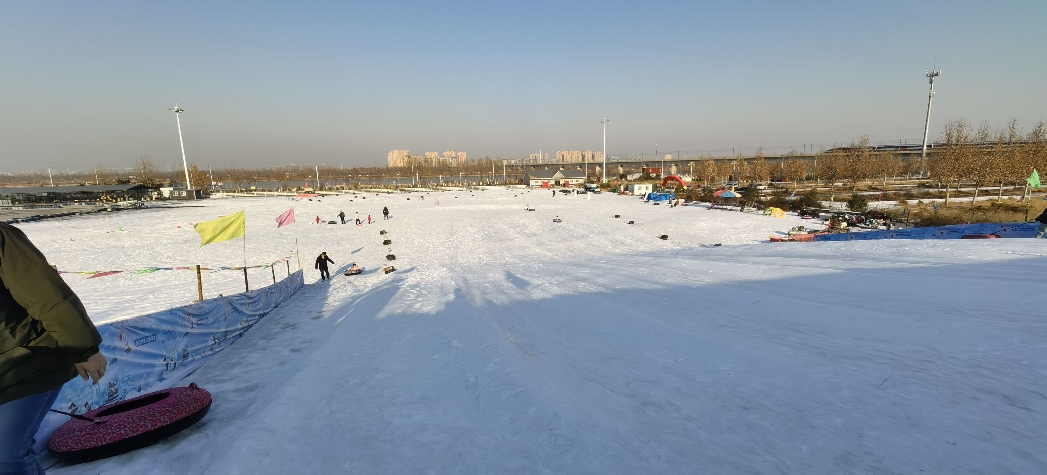 正定塔元庄冰雪游乐园(暂停营业)