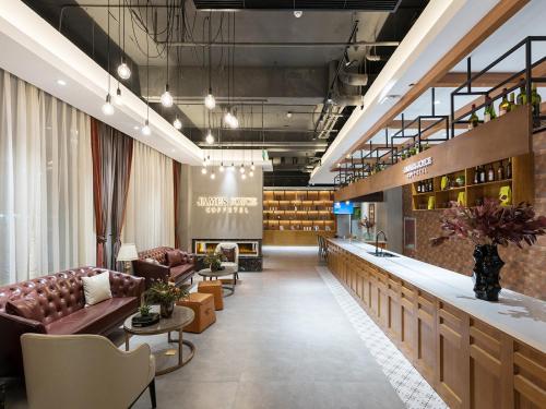 喆啡酒店(石家庄正定国际机场店)