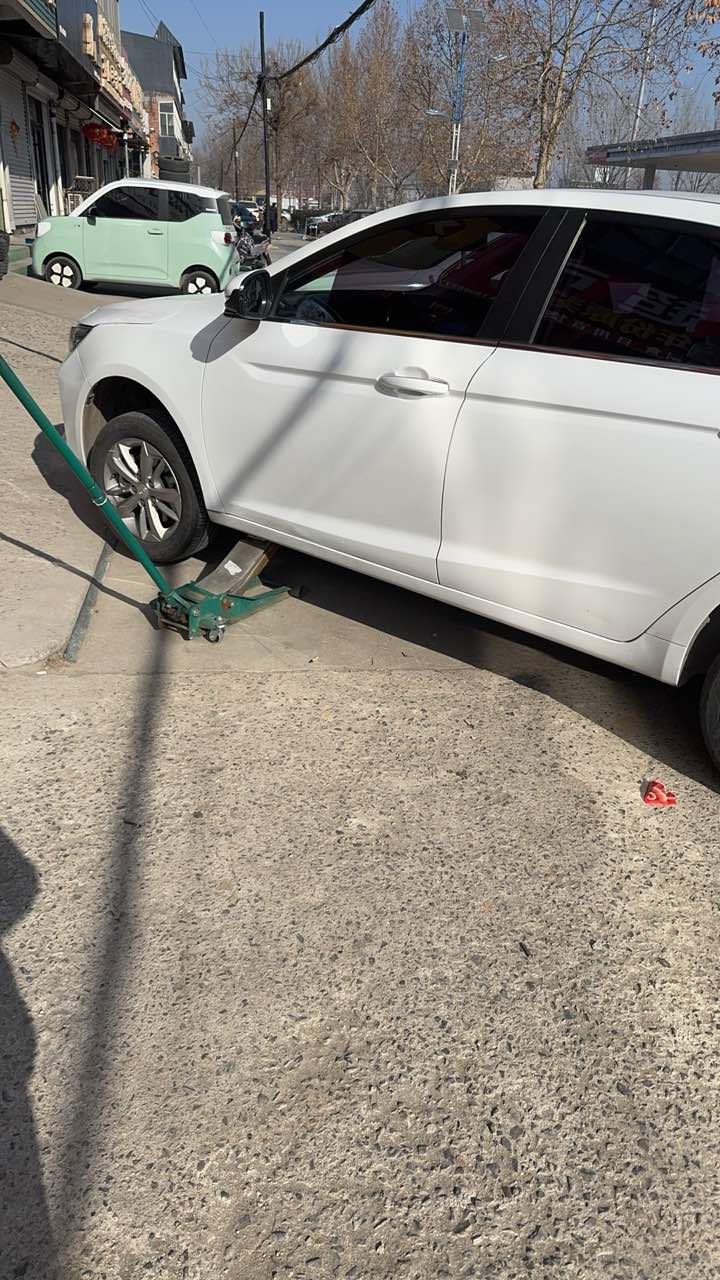 小苏汽车轮胎保养