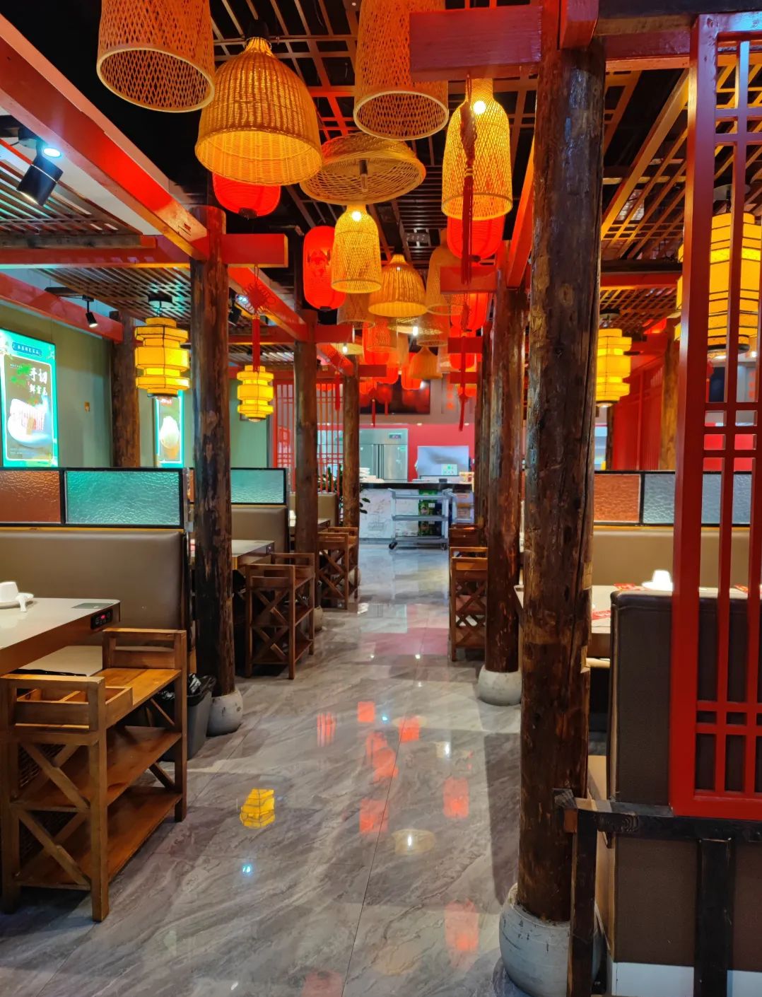 重庆牛巴适火锅店(井陉矿区店)