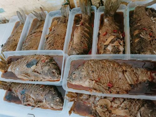 亮子盒菜(熟食店)