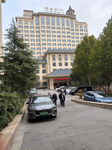 国源朗怡酒店大堂