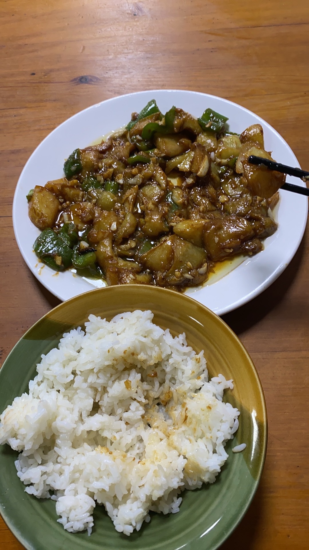 八一烧烤涮家常菜