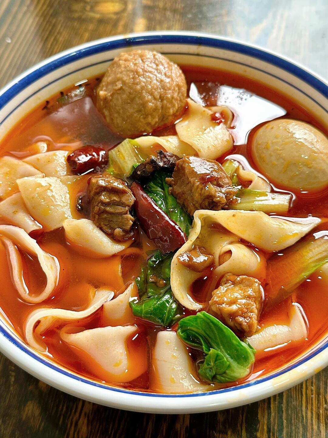 白记牛肉板面(新华城1期店)