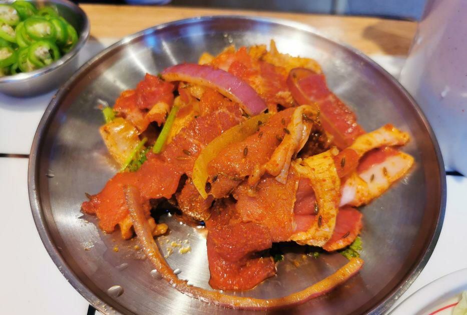 清真九和顺烧烤铜锅涮红焖羊肉