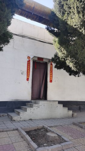 上安东小卖部