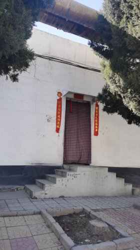 上安东小卖部