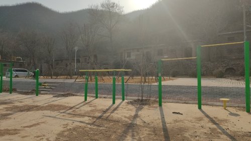 后峪村民活动广场