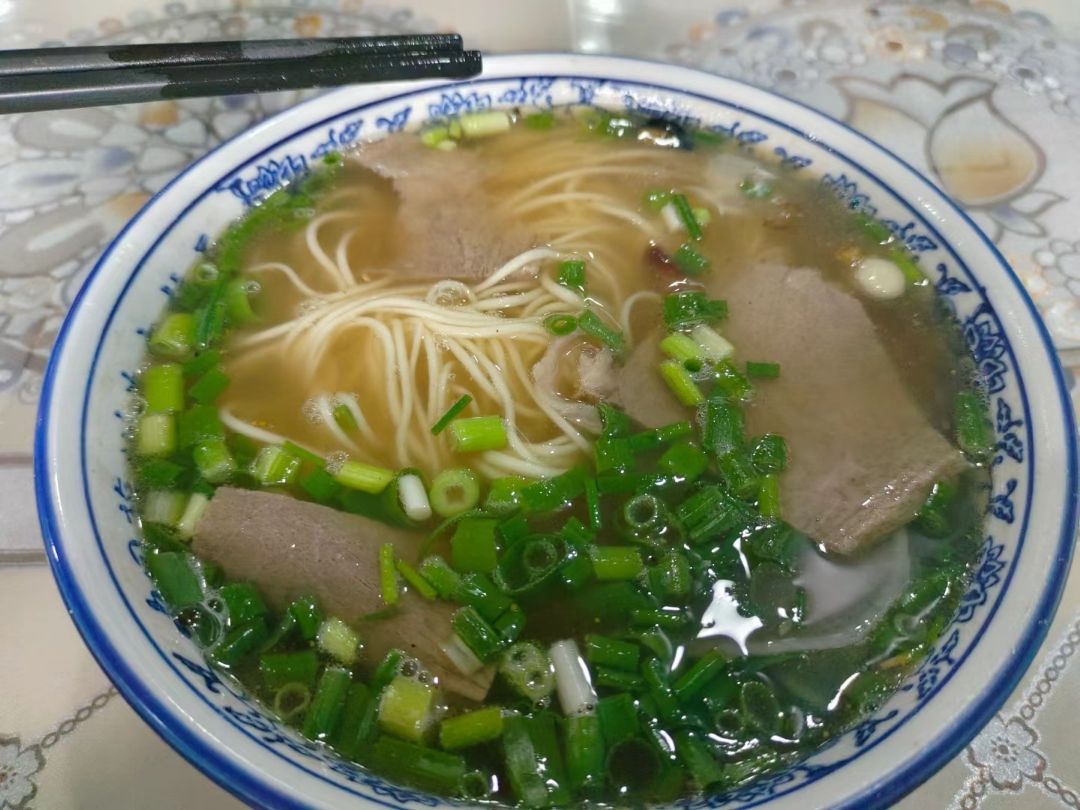 张帅拉面卤肉店