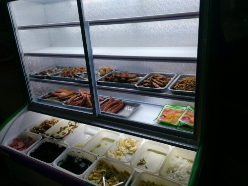 聚源德熟食店