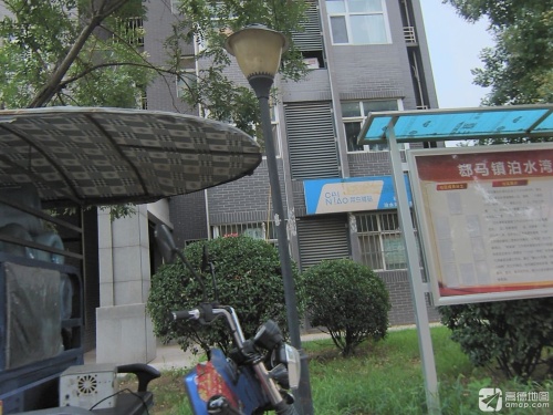 菜鸟驿站(泊水湾回迁区店)