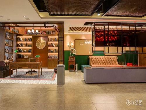 喆啡酒店(邢台宁晋信和商厦店)