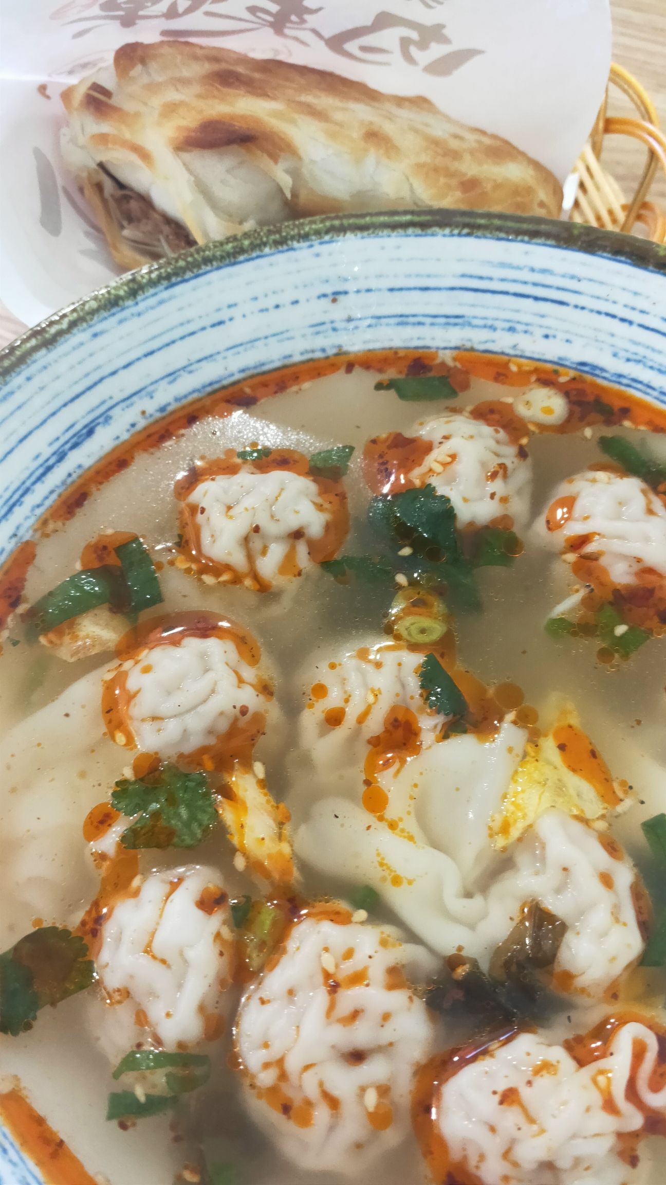 婆媳俩虾仁馄饨(厚德中央锦城店)