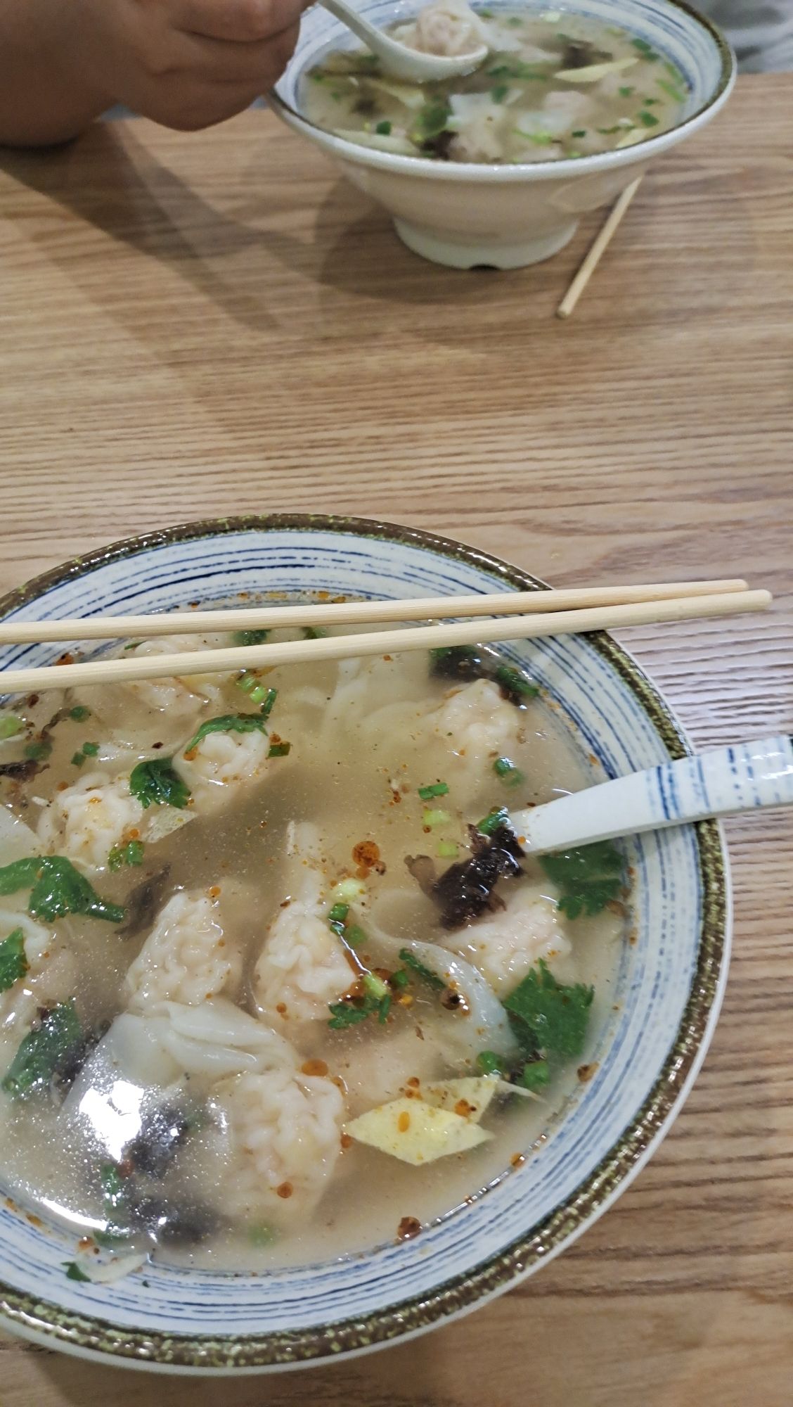 婆媳俩虾仁馄饨(厚德中央锦城店)