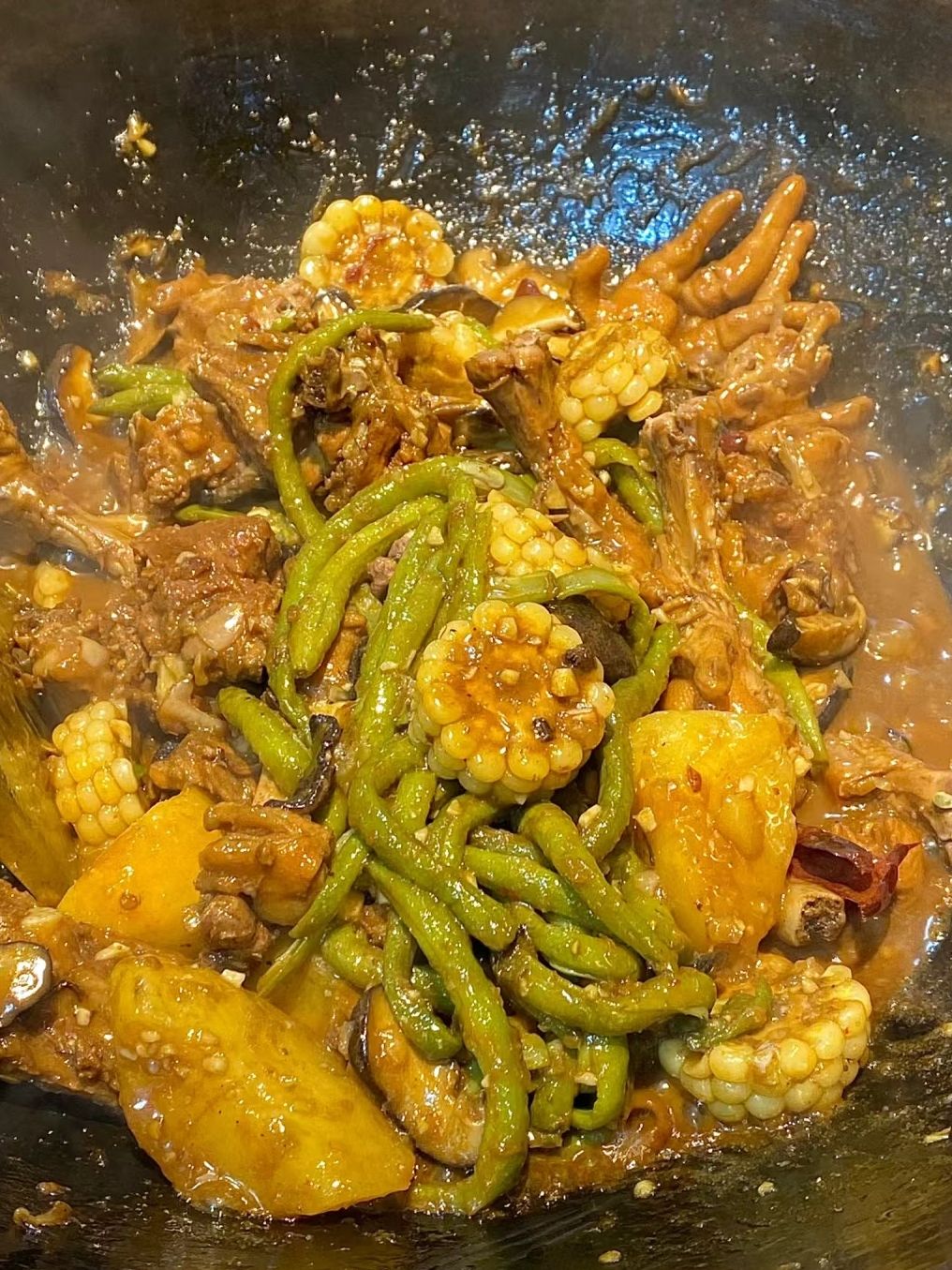 杨家大院铁锅炖(林荫春天店)