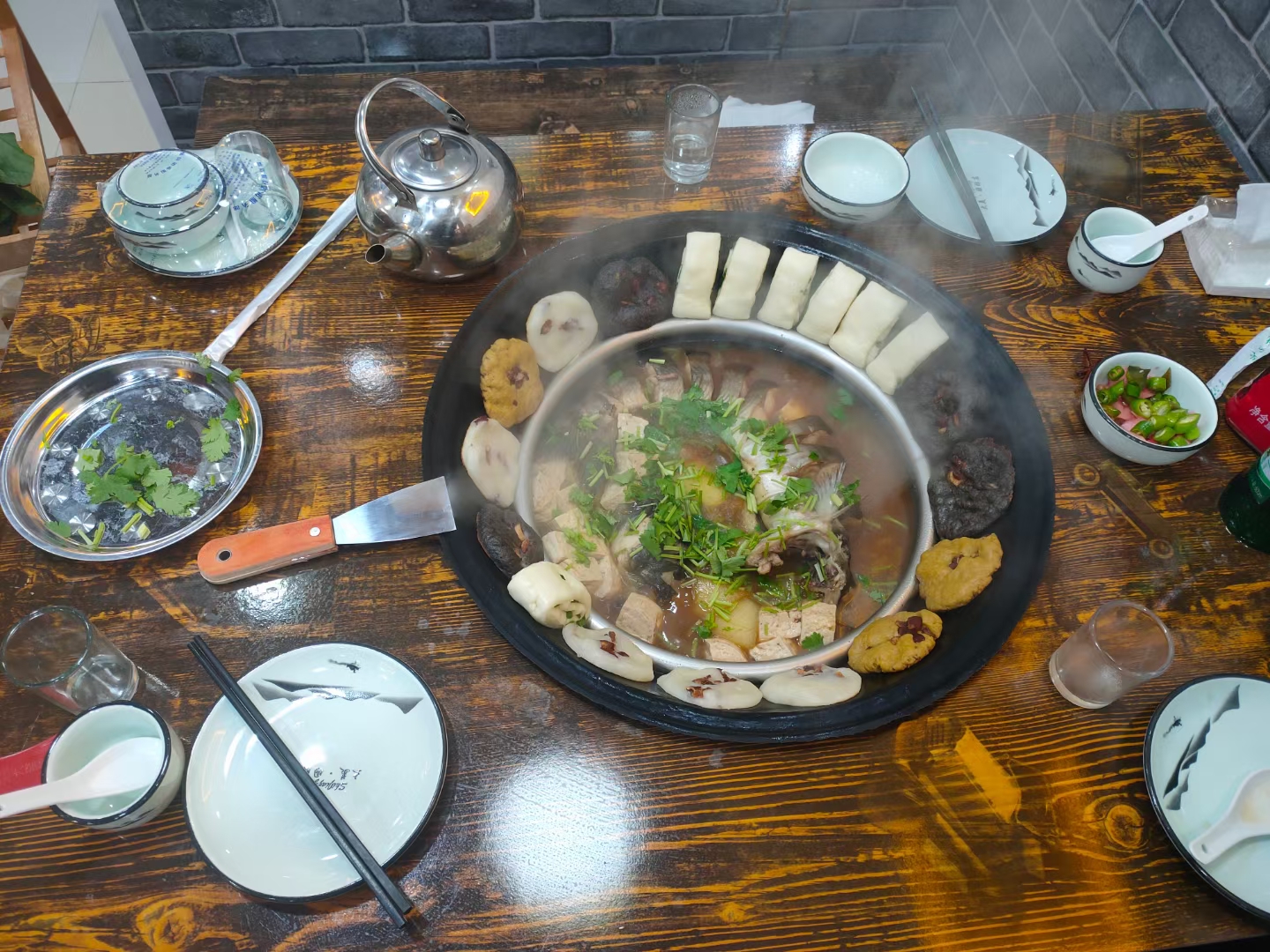 东北铁锅炖(繁荣大街店)