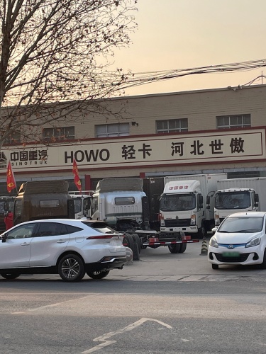 河北世傲重汽豪沃轻卡