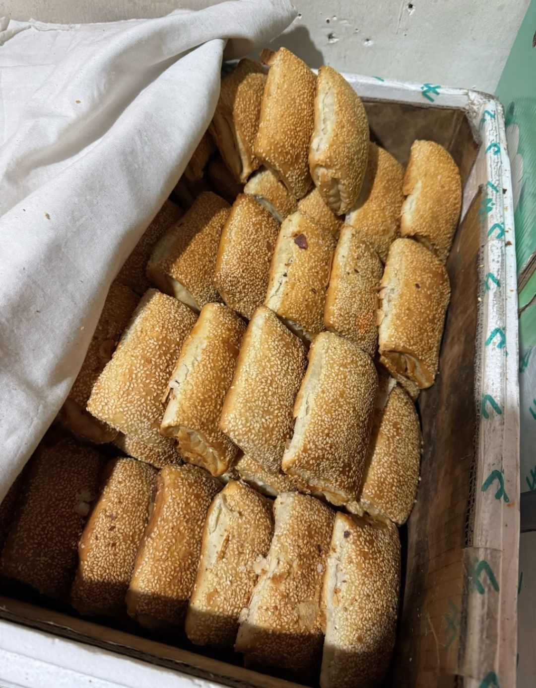 康彦宾沿村缸炉烧饼