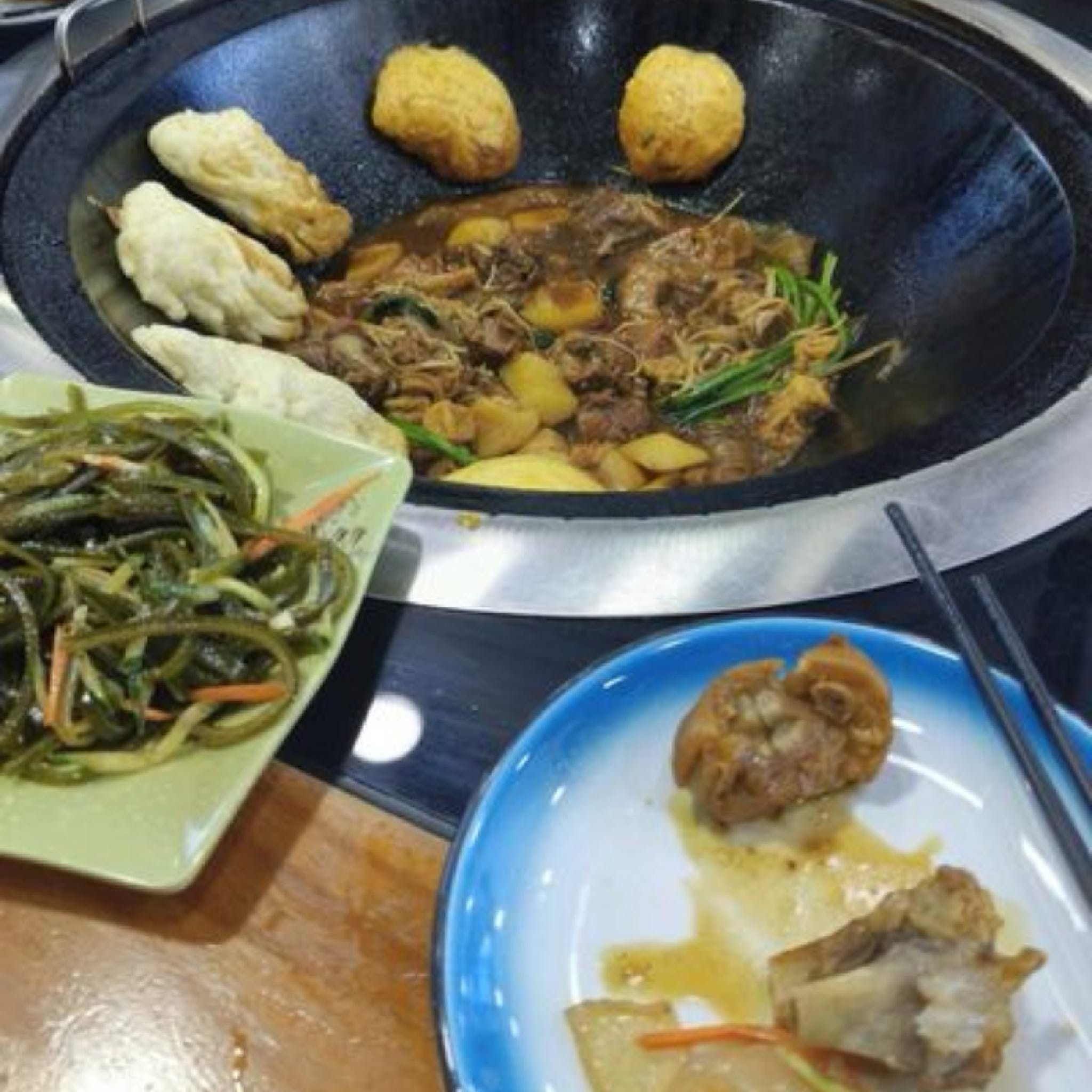 咱屯铁锅炖大鹅(留村南区店)