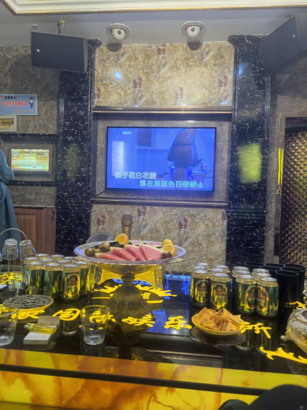 新石门故事KTV(鑫利广场店)