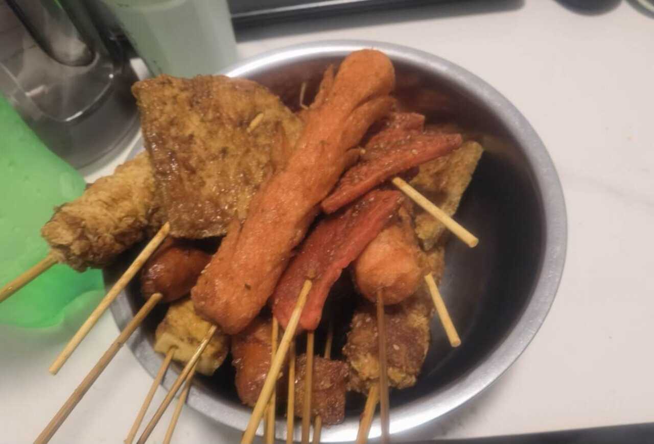 一个卖炸串的(润德店)