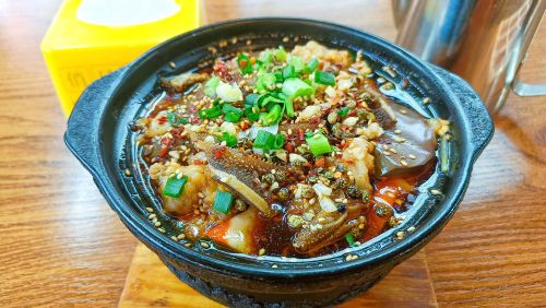 俏砂锅(转盘店)