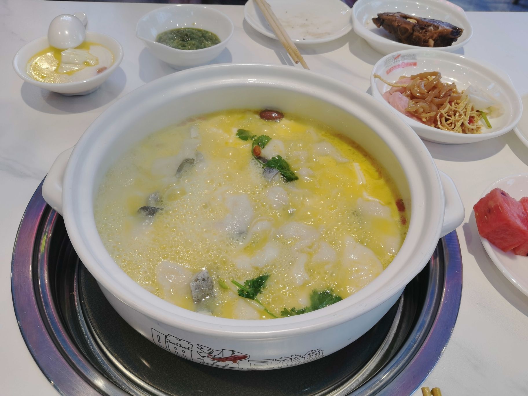 喵鲨豆花鱼火锅(高邑店)