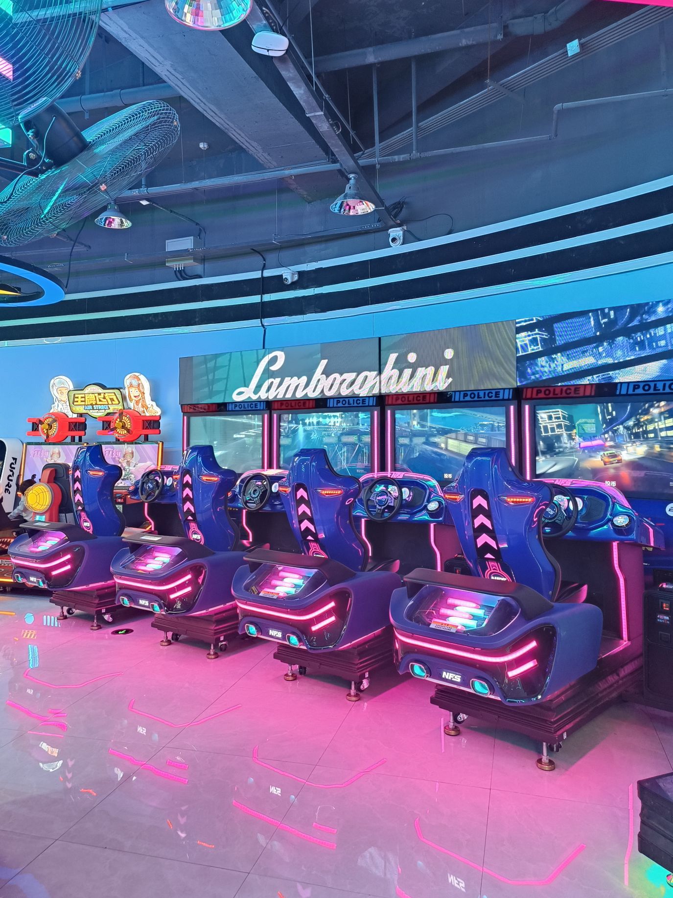 潮玩炫酷游戏体验中心(欢乐汇100FUN CITY店)