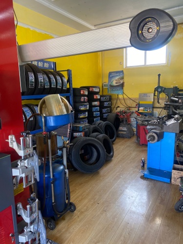 米其林轮胎电瓶养车(北席小区店)