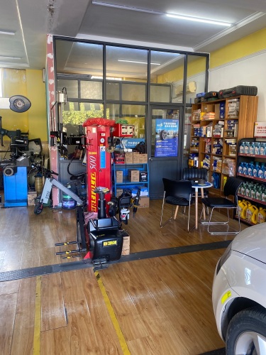 米其林轮胎电瓶养车(北席小区店)