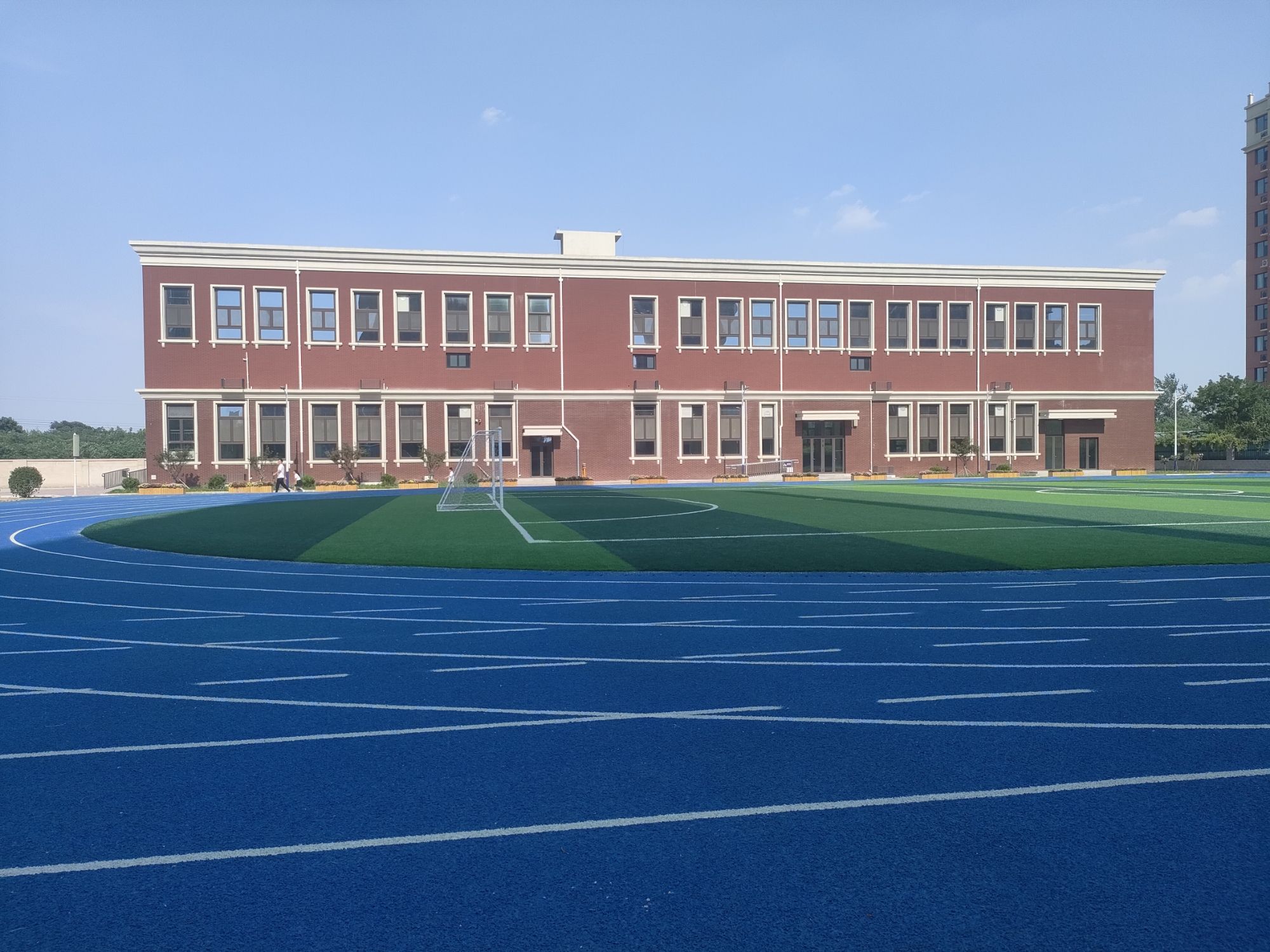 石家庄市秦岭中街小学-翟营大街小学分校