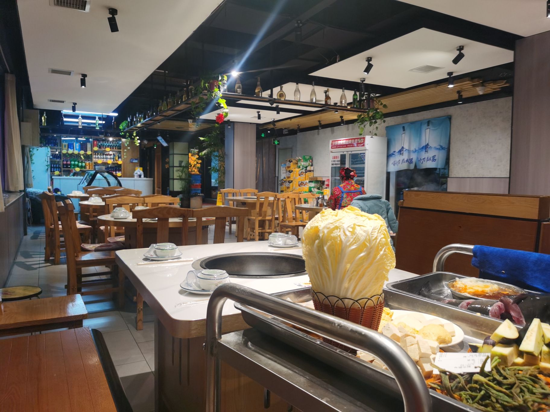 卢纪东北铁锅炖(北席店)