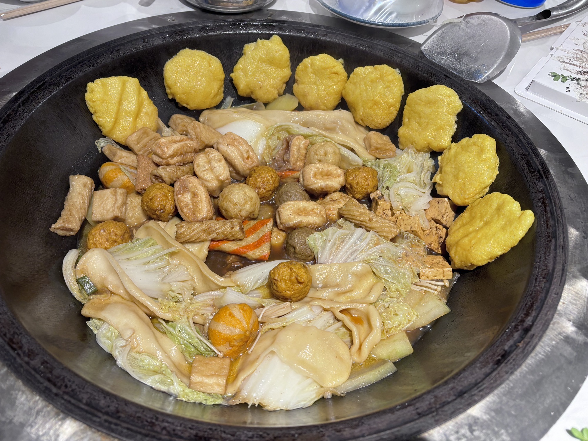 卢纪东北铁锅炖(北席店)