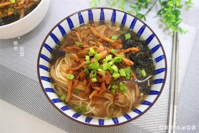 老白饺子手擀面