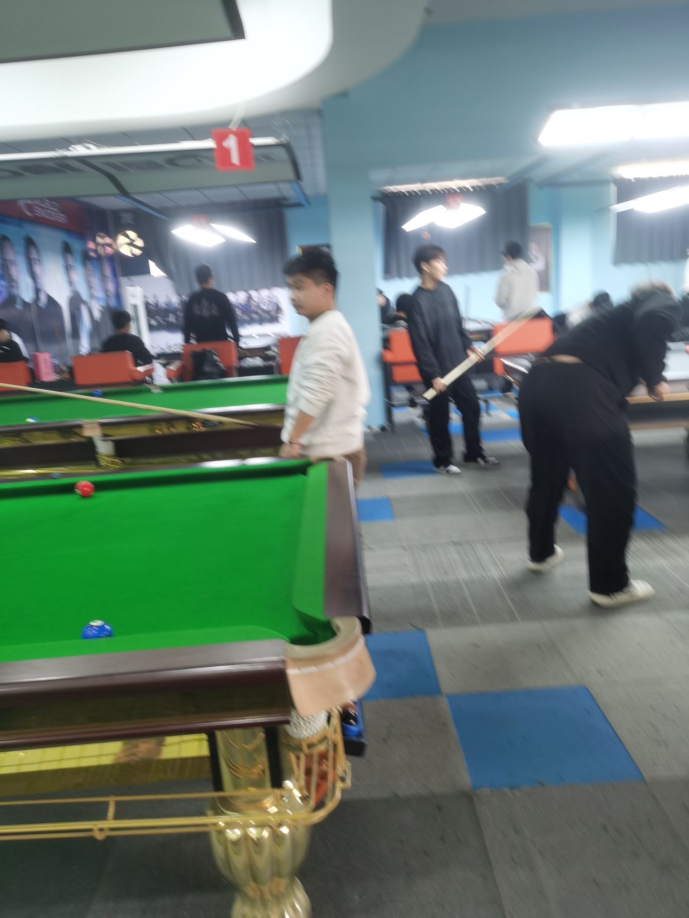 准度台球