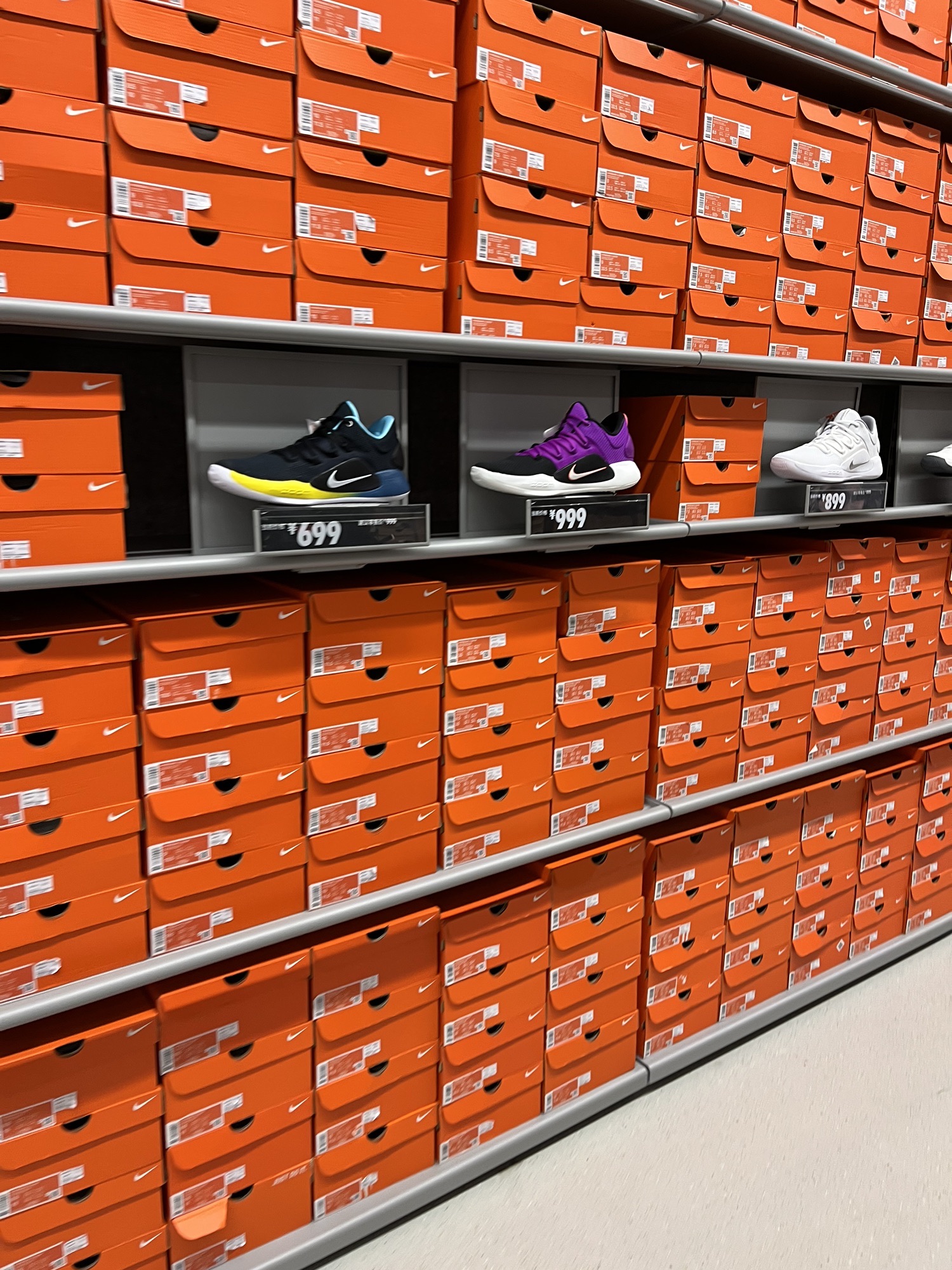 耐克Nike(石家庄奥莱砂之船店)