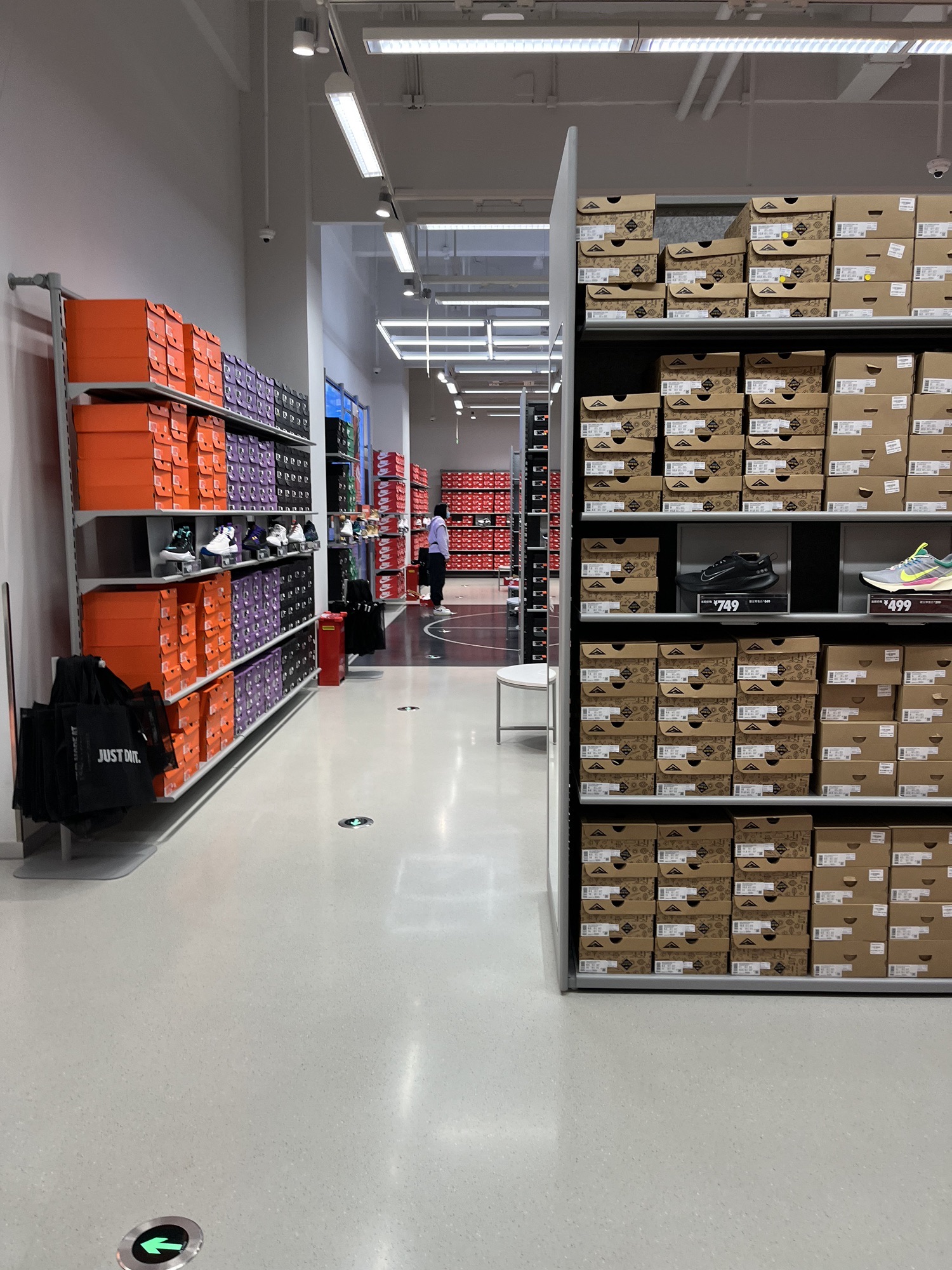 耐克Nike(石家庄奥莱砂之船店)