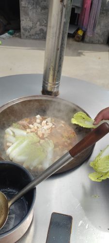 铁过门珍珍农家院