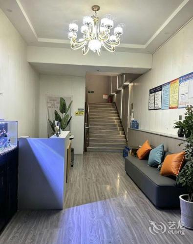 海悦宾馆(良村街店)