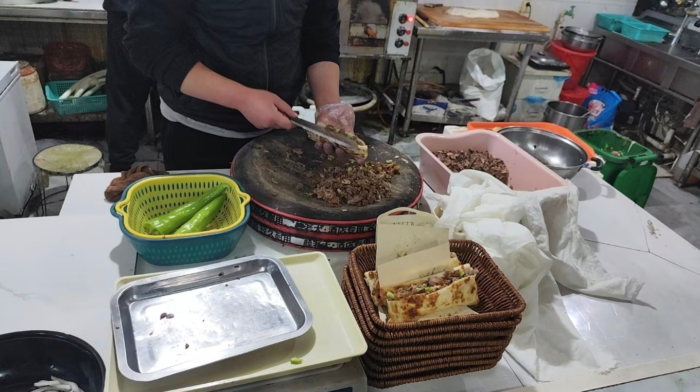 河间正宗薛家驴肉火烧(北京总店)