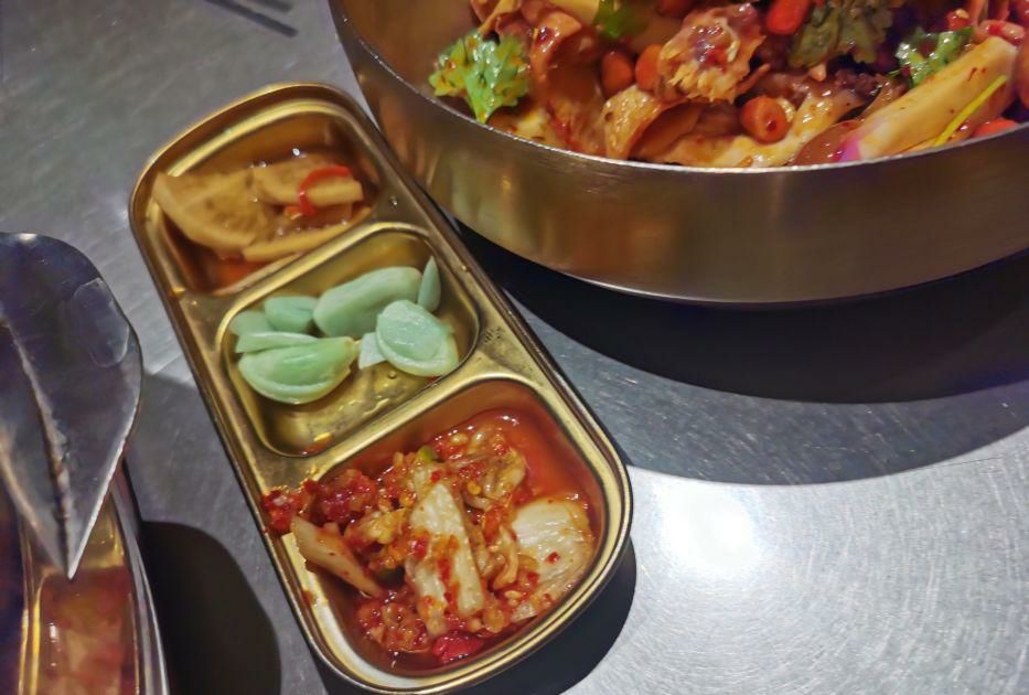 天赐烤羊腿(铜冶镇店)