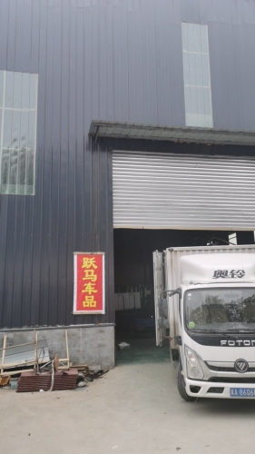 跃马车品