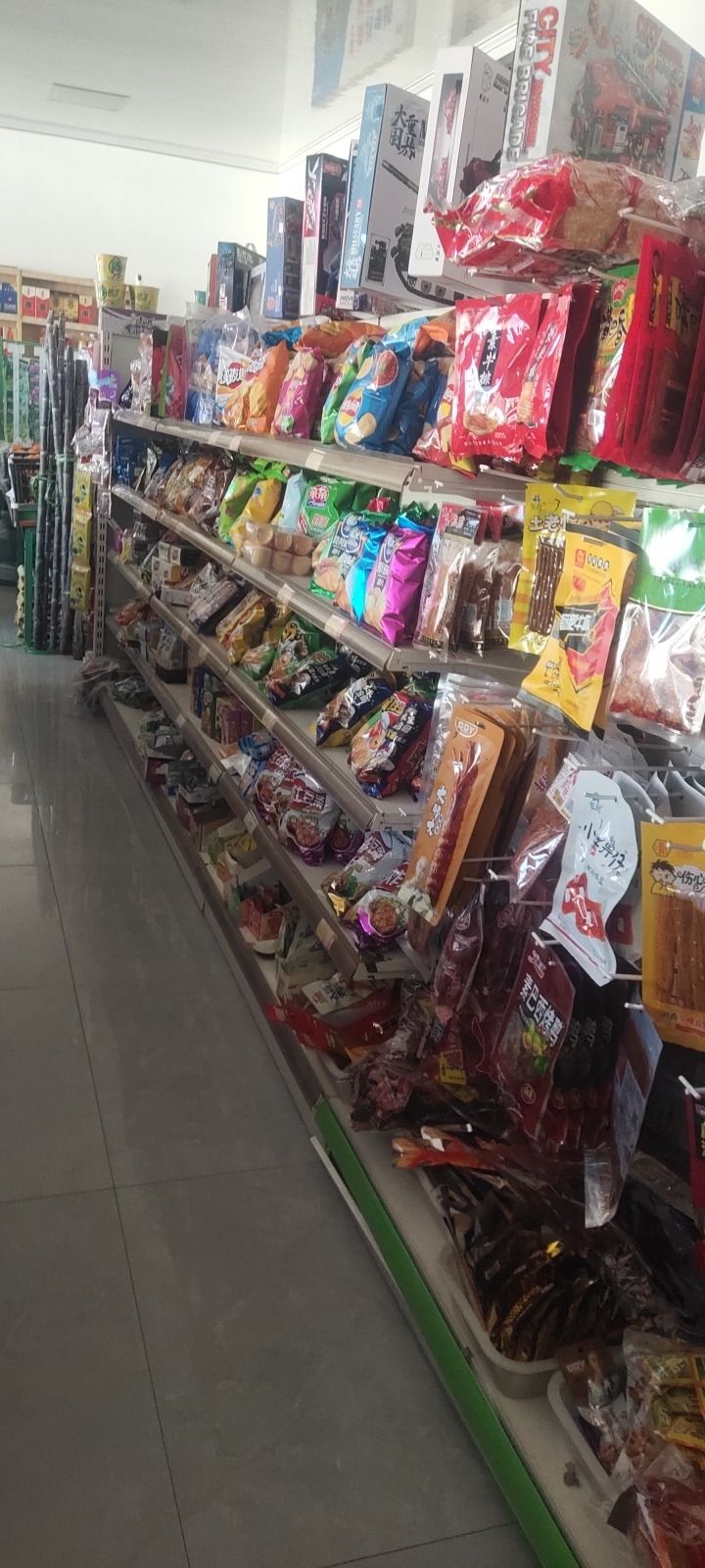 西杜村玖旺便利店