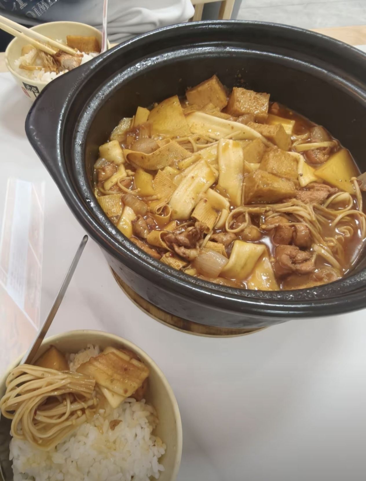 知味重庆鸡公煲(铜冶店)