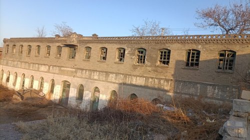 郝西河村旧学校