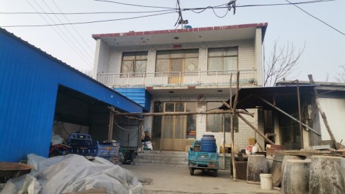 割髭岭村永强商店